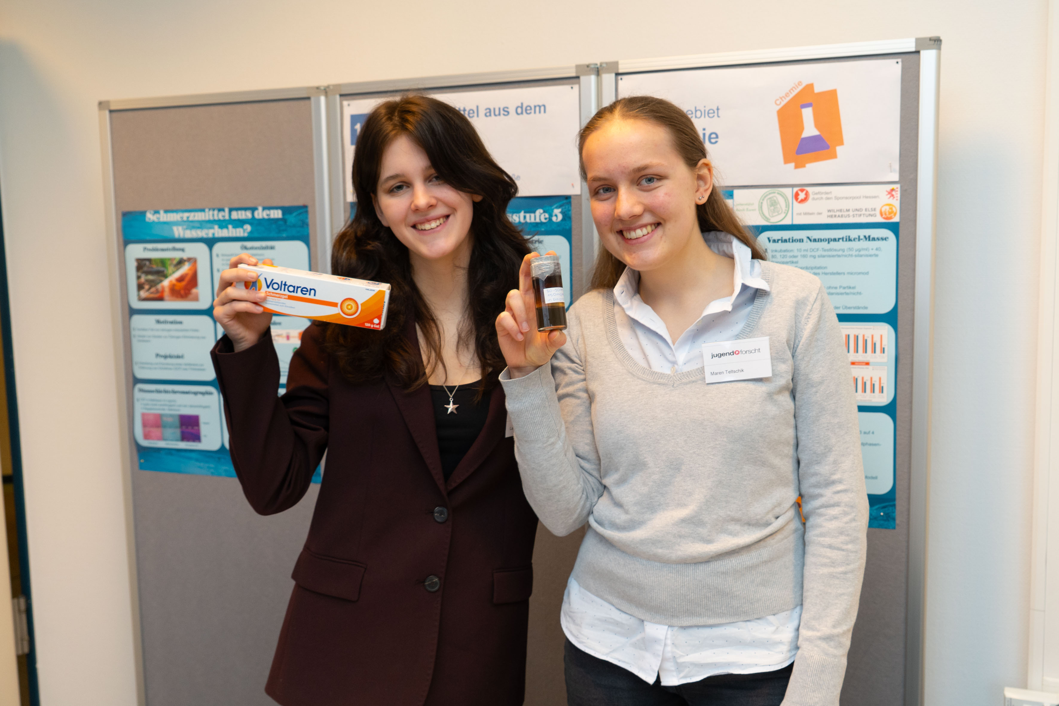 Foto Schmerzmittel aus dem Wasserhahn Regionalwettbewerb 2026